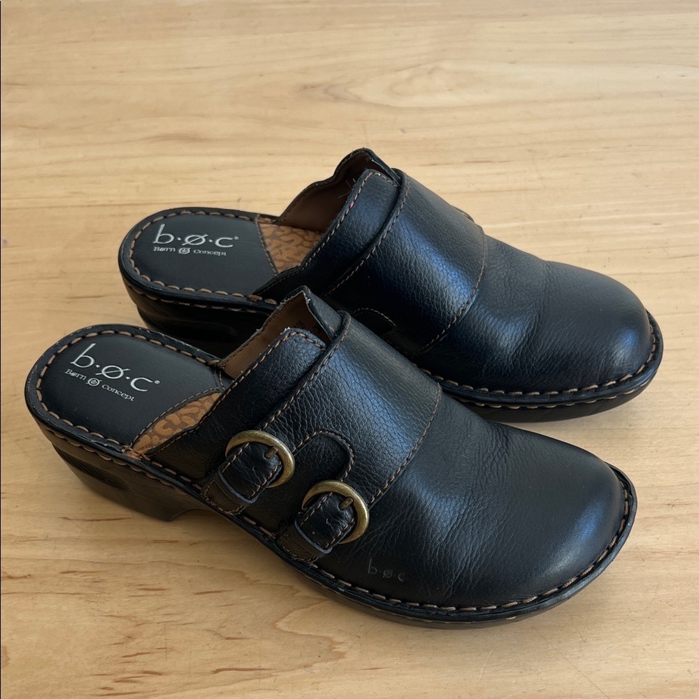b.o.c Black and Tan Shoes‎